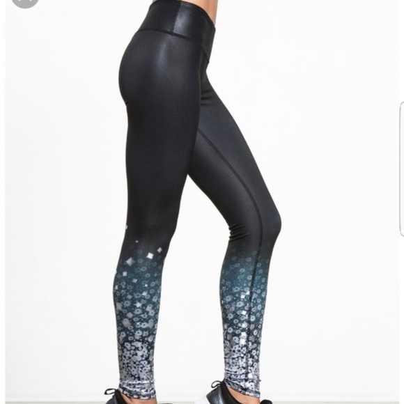 Alo leggings XS - Picture 5 of 5